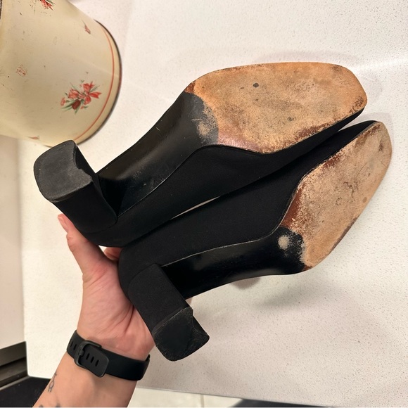 Stuart Weitzman Black Women’s Pump Heels 6 - Picture 7 of 10